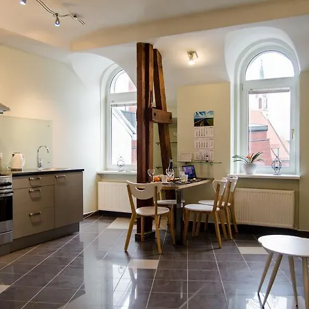 City Inn Riga Apartment, Old Town Panorama View With Parking Buitenkant foto